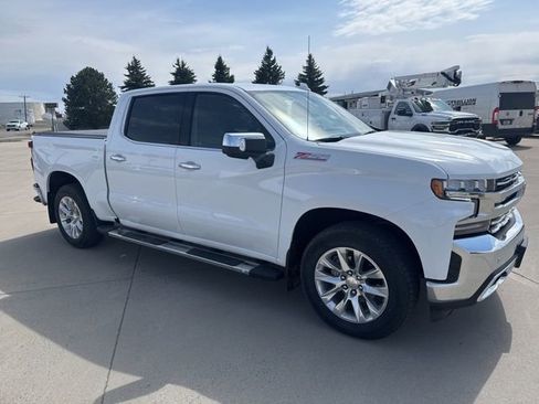 Used 2022 Chevrolet Silverado 1500 LTZ AWD/4WD image 2