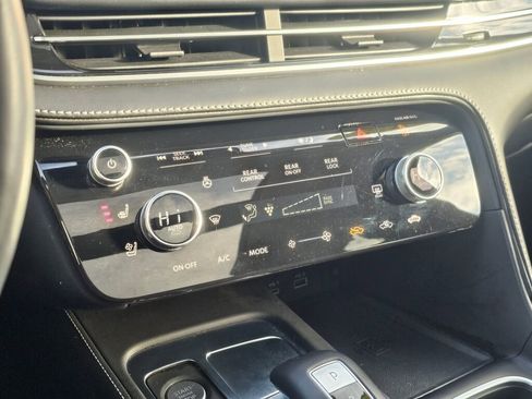 Used 2023 INFINITI QX60 Sensory w/ Vision Package image 33