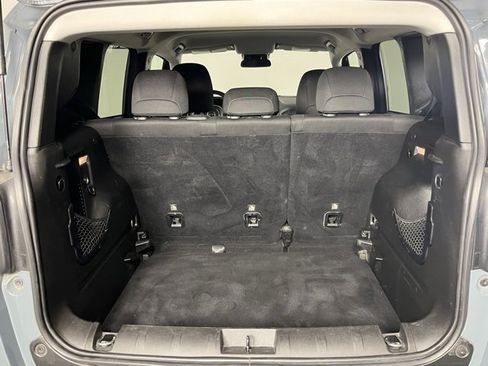 Used 2017 Jeep Renegade Latitude w/ Cold Weather Group image 23