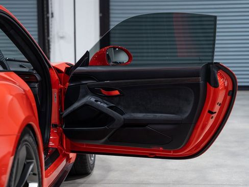 Used 2016 Porsche 911 GT3 RS image 33