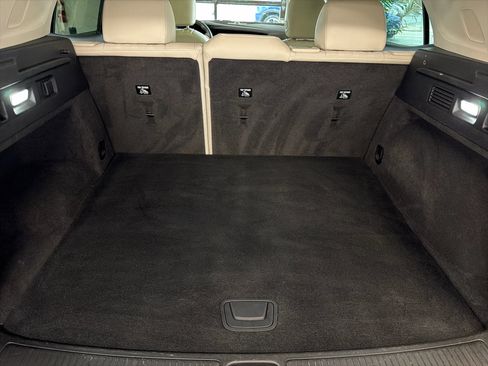 Used 2022 Buick Envision Avenir w/ Technology Package II image 19