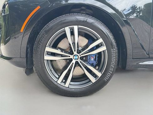 Used 2024 BMW X7 xDrive40i w/ M Sport Package AWD/4WD image 45