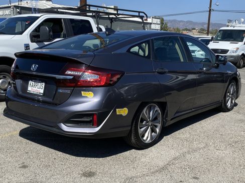 Used 2021 Honda Clarity Plug-In Hybrid image 6