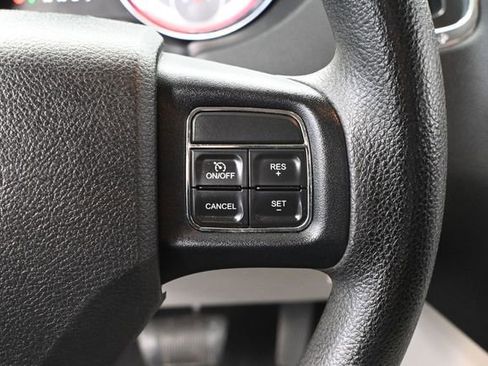 Used 2013 Dodge Grand Caravan SXT FWD image 26