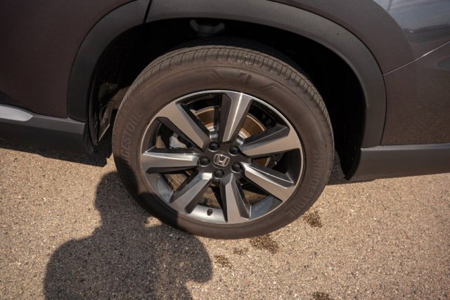 Used 2025 Honda Pilot Elite image 11
