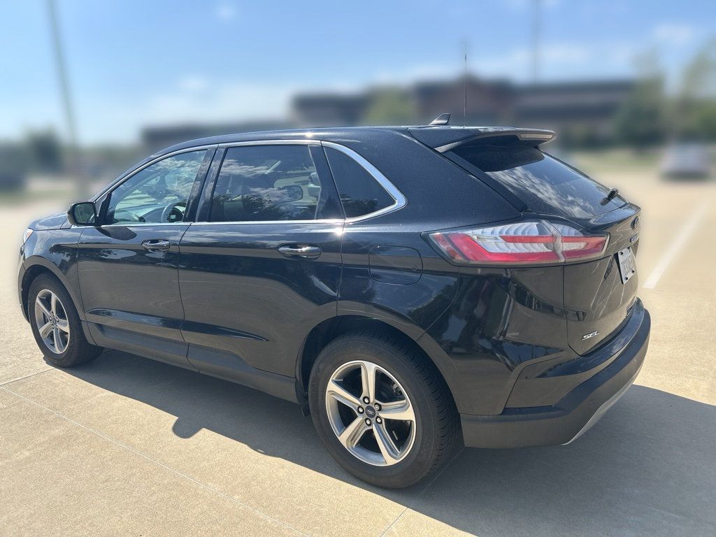 Used 2021 Ford Edge SEL w/ Convenience Package AWD/4WD image 7