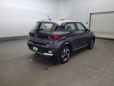 Used 2023 Hyundai Venue Limited w/ Cargo Package image 10