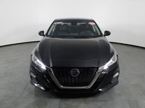 Certified 2020 Nissan Altima 2.5 SR FWD image 13