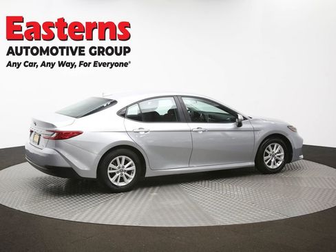 Used 2025 Toyota Camry LE FWD image 42