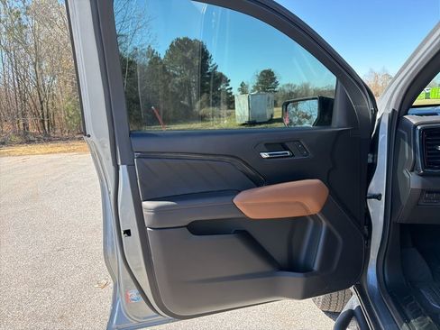 Certified 2023 GMC Canyon AT4 w/ Canyon Safety Plus Package image 14