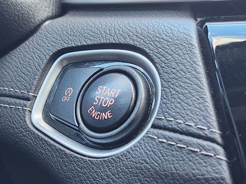 Used 2021 BMW X1 xDrive28i w/ Premium Package image 35