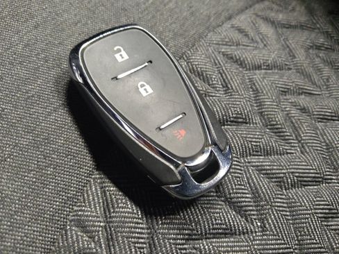 Used 2022 Chevrolet Equinox LT FWD image 32