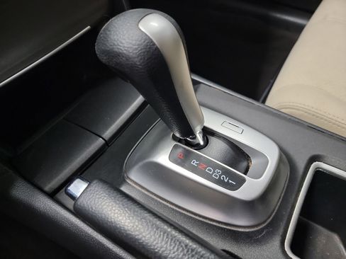 Used 2014 Honda Crosstour EX image 27