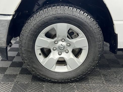 Used 2022 RAM 1500 Big Horn image 10