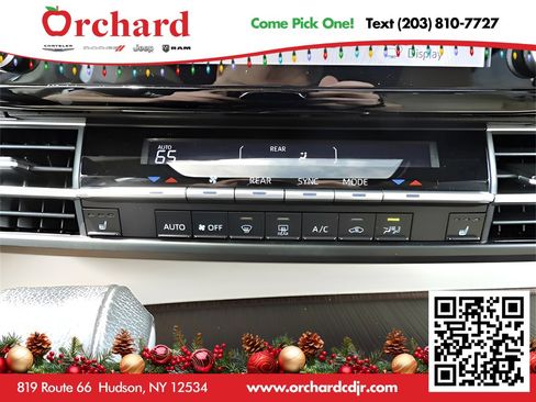 Used 2022 Toyota Sienna XLE image 23