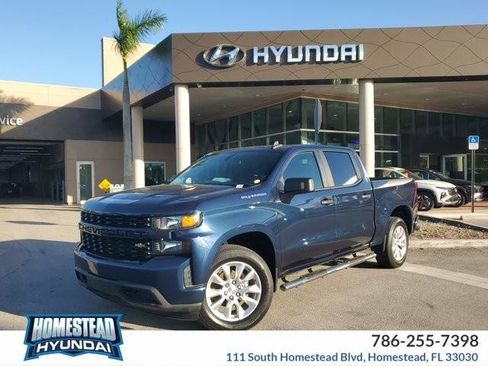 Used 2020 Chevrolet Silverado 1500 Custom w/ Custom Convenience Package image 1