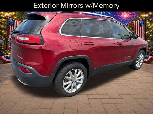 Used 2015 Jeep Cherokee Limited w/ Luxury Group AWD/4WD image 7