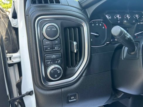 Used 2020 GMC Sierra 1500 SLE AWD/4WD image 18