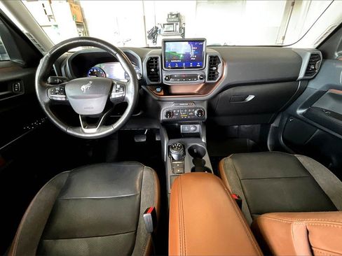 Certified 2022 Ford Bronco Sport Outer Banks w/ Tech Package image 14