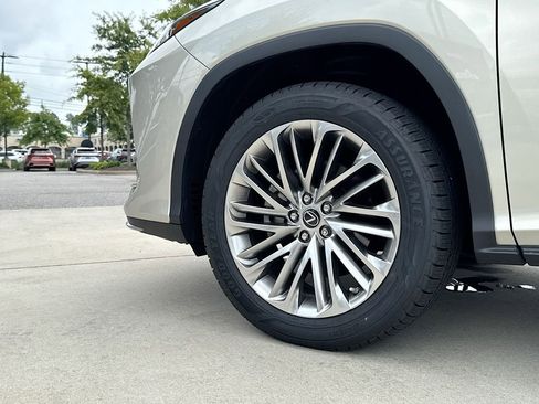 Used 2021 Lexus RX 350 FWD w/ Luxury Package image 13