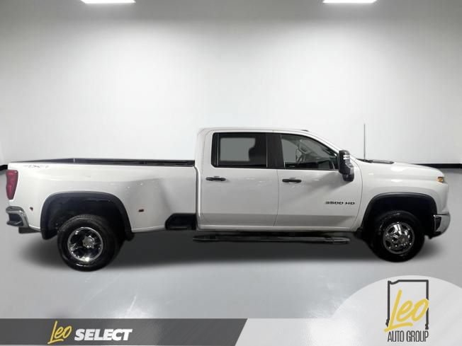 Used 2025 Chevrolet Silverado 3500 W/T AWD/4WD image 5
