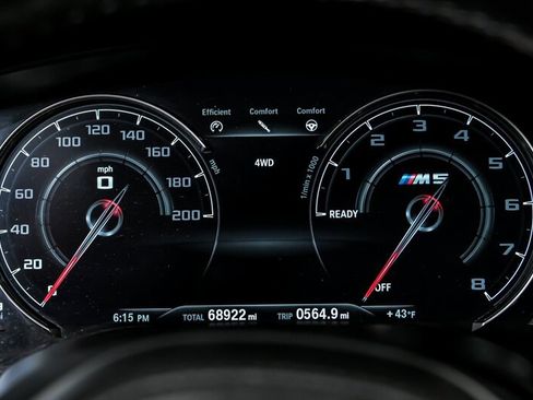 Used 2019 BMW M5 w/ Executive Package image 26
