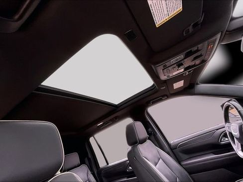 Used 2021 GMC Yukon XL SLT w/ SLT Luxury Plus Package image 20