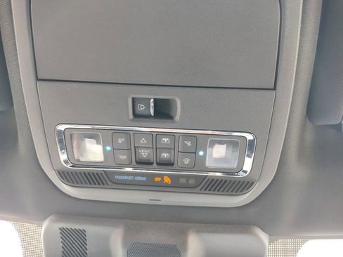 Used 2022 Ford F150 Lariat AWD/4WD image 36