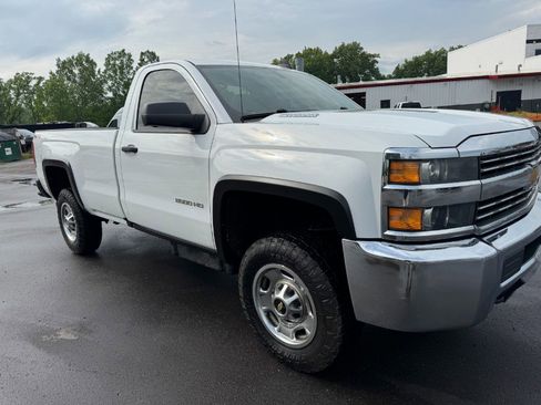 Used 2016 Chevrolet Silverado 2500 W/T w/ WT Convenience Package AWD/4WD image 12