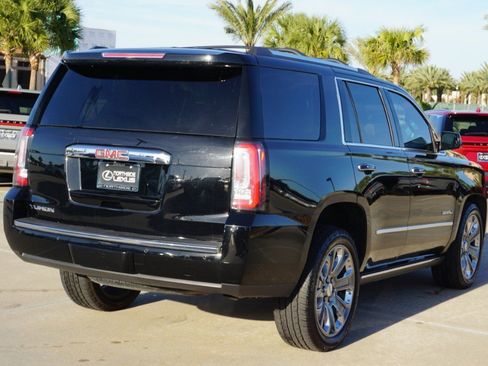Used 2018 GMC Yukon Denali image 7