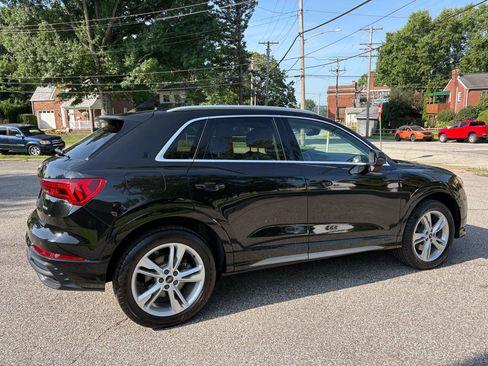 Used 2021 Audi Q3 2.0T Premium w/ Convenience Package AWD/4WD image 10