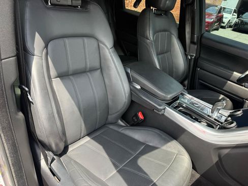 Used 2020 Land Rover Range Rover Sport HSE AWD/4WD image 9