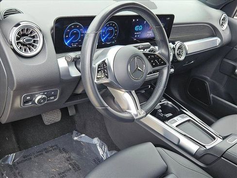 Certified 2024 Mercedes-Benz EQB 350 4MATIC SUV image 10