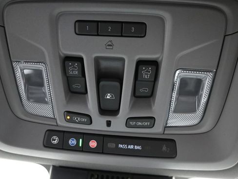 New 2026 Chevrolet Silverado 1500 LTZ w/ Z71 Off-Road Package image 20