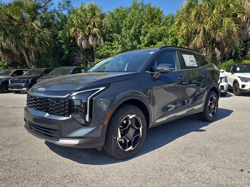 New 2026 Kia Sportage EX image 4