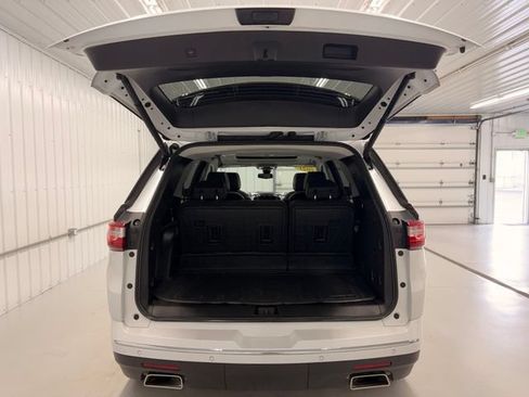 Used 2021 Chevrolet Traverse High Country AWD/4WD image 5