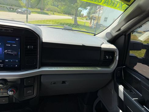 Used 2023 Ford F250 XLT w/ XLT Premium Package AWD/4WD image 40