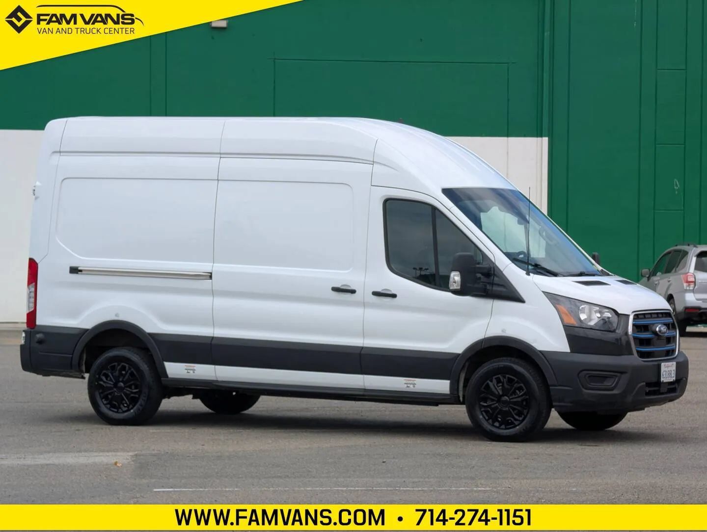 Used 2022 Ford E-Transit 148 High Roof w/ Load Area Protection Package RWD image 1