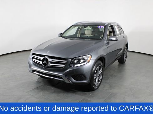 Used 2019 Mercedes-Benz GLC 300 image 2