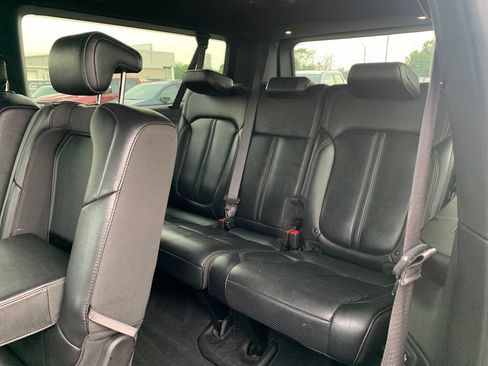 Used 2024 Jeep Wagoneer L Series II w/ Flexible Seating Group AWD/4WD image 22