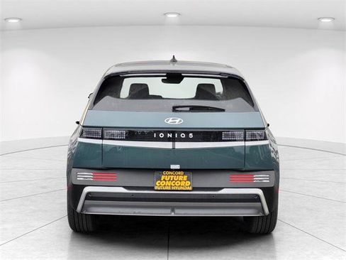 New 2026 Hyundai Ioniq 5 SEL image 4