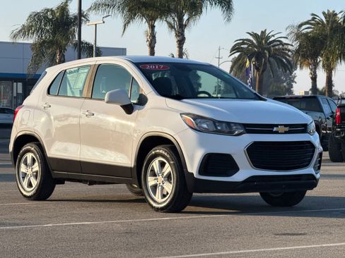 Used 2017 Chevrolet Trax LS image 7