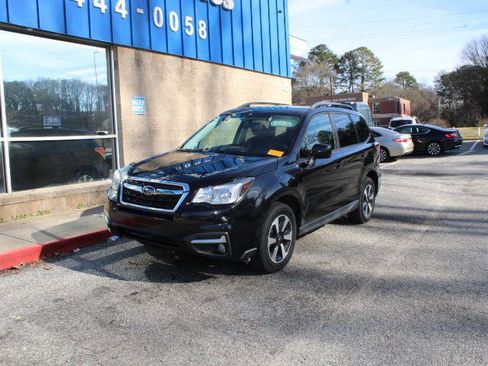 Used 2018 Subaru Forester 2.5i Premium image 3