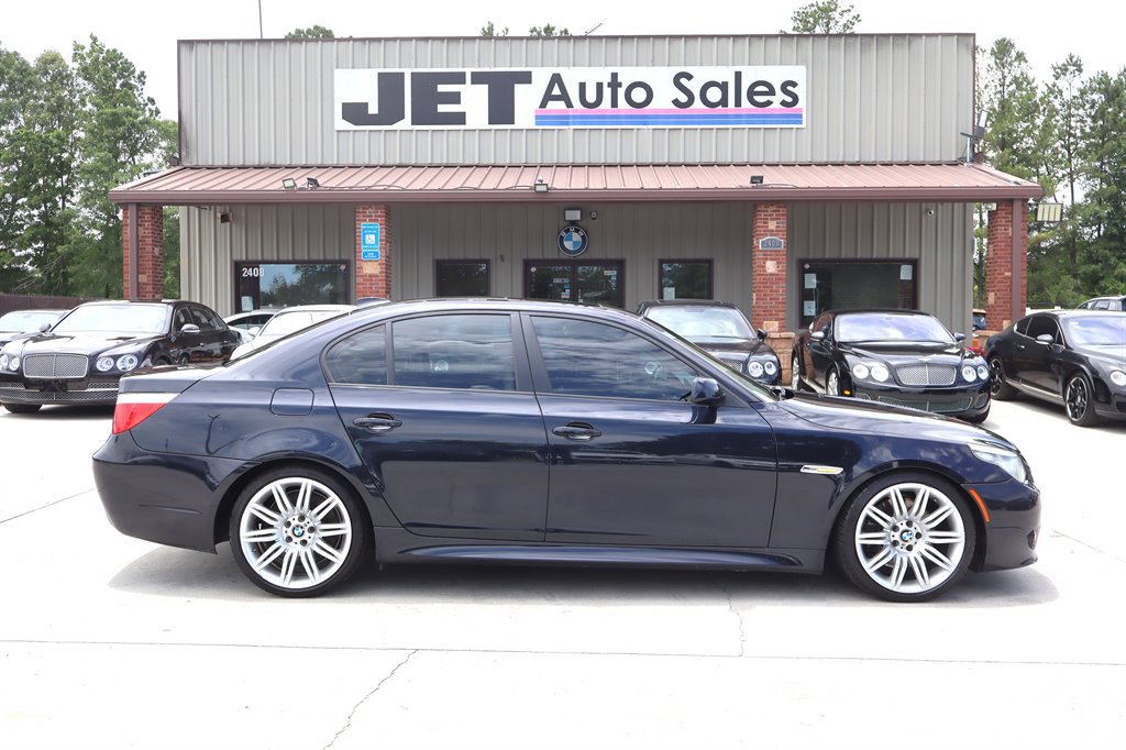 Used 2008 BMW 550i Sedan w/ Sport Pkg RWD image 8