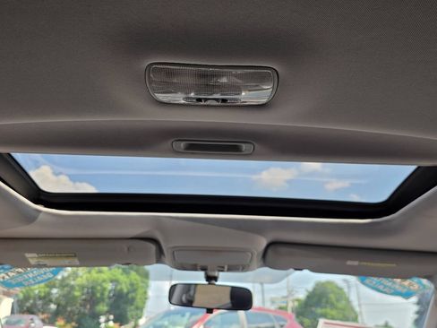 Used 2011 Honda CR-V EX-L image 18