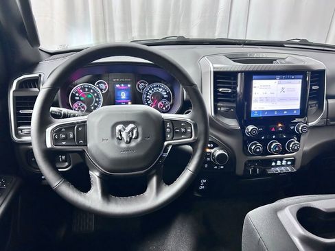 New 2026 RAM 1500 4x4 Crew Cab image 3