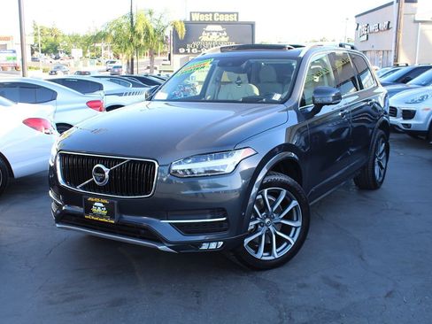 Used 2017 Volvo XC90 T6 Momentum w/ Vision Package image 46