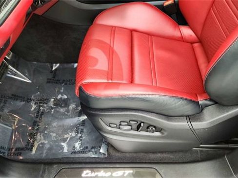 Used 2024 Porsche Cayenne Turbo GT image 37