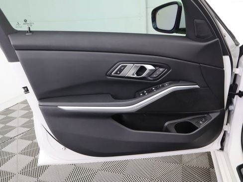 Certified 2023 BMW 330i 330i w/ Driving Assistance Package image 25