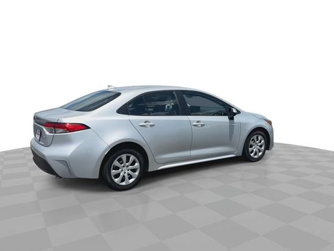 Used 2023 Toyota Corolla LE FWD image 9